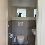 Exklusives Architektenhaus, Pool Und Privateinfahrt Villa