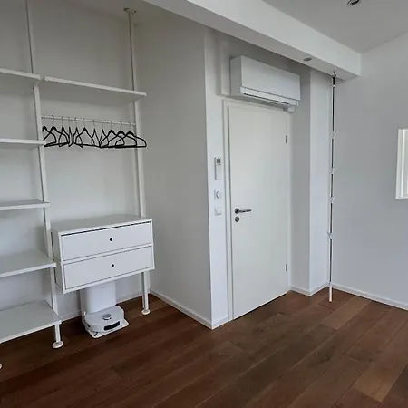 Villa Exklusives Architektenhaus, Pool Und Privateinfahrt *