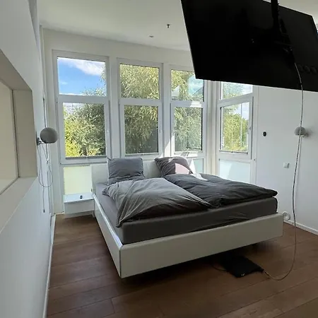 Exklusives Architektenhaus, Pool Und Privateinfahrt Monchengladbach