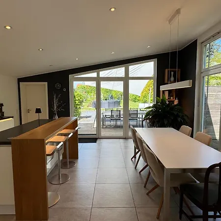 Exklusives Architektenhaus, Pool Und Privateinfahrt Villa *