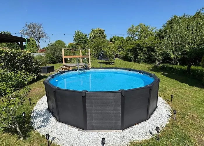 Exklusives Architektenhaus, Pool Und Privateinfahrt Monchengladbach