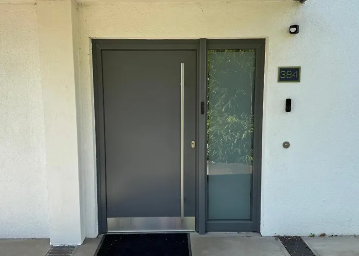 Villa Exklusives Architektenhaus, Pool Und Privateinfahrt *