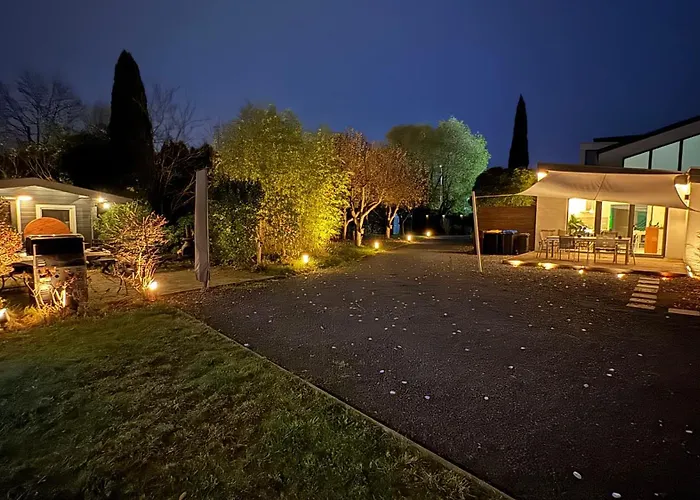 Exklusives Architektenhaus, Pool Und Privateinfahrt * Monchengladbach