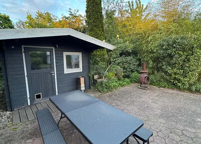 Exklusives Architektenhaus, Pool Und Privateinfahrt * Monchengladbach